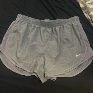 Xl Nike shorts